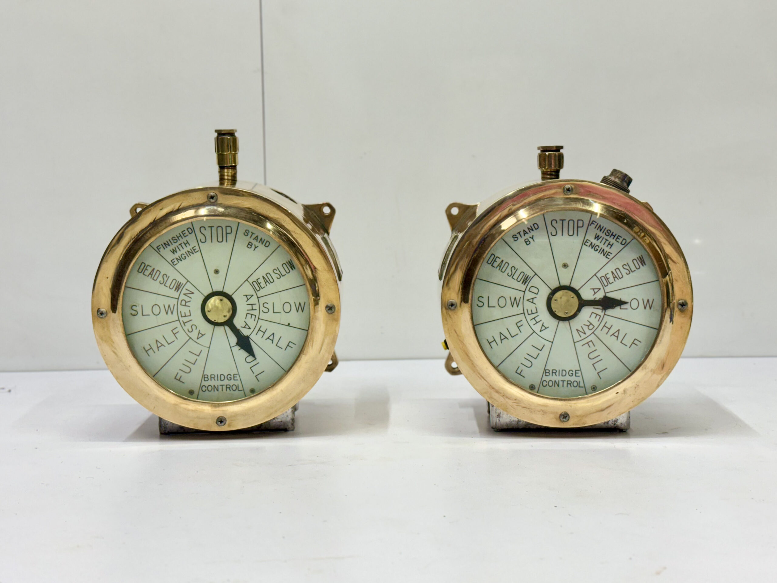 Original Henschel Corporation Seafearing Ship Nautical Electric Engine Telegraph Set of 2