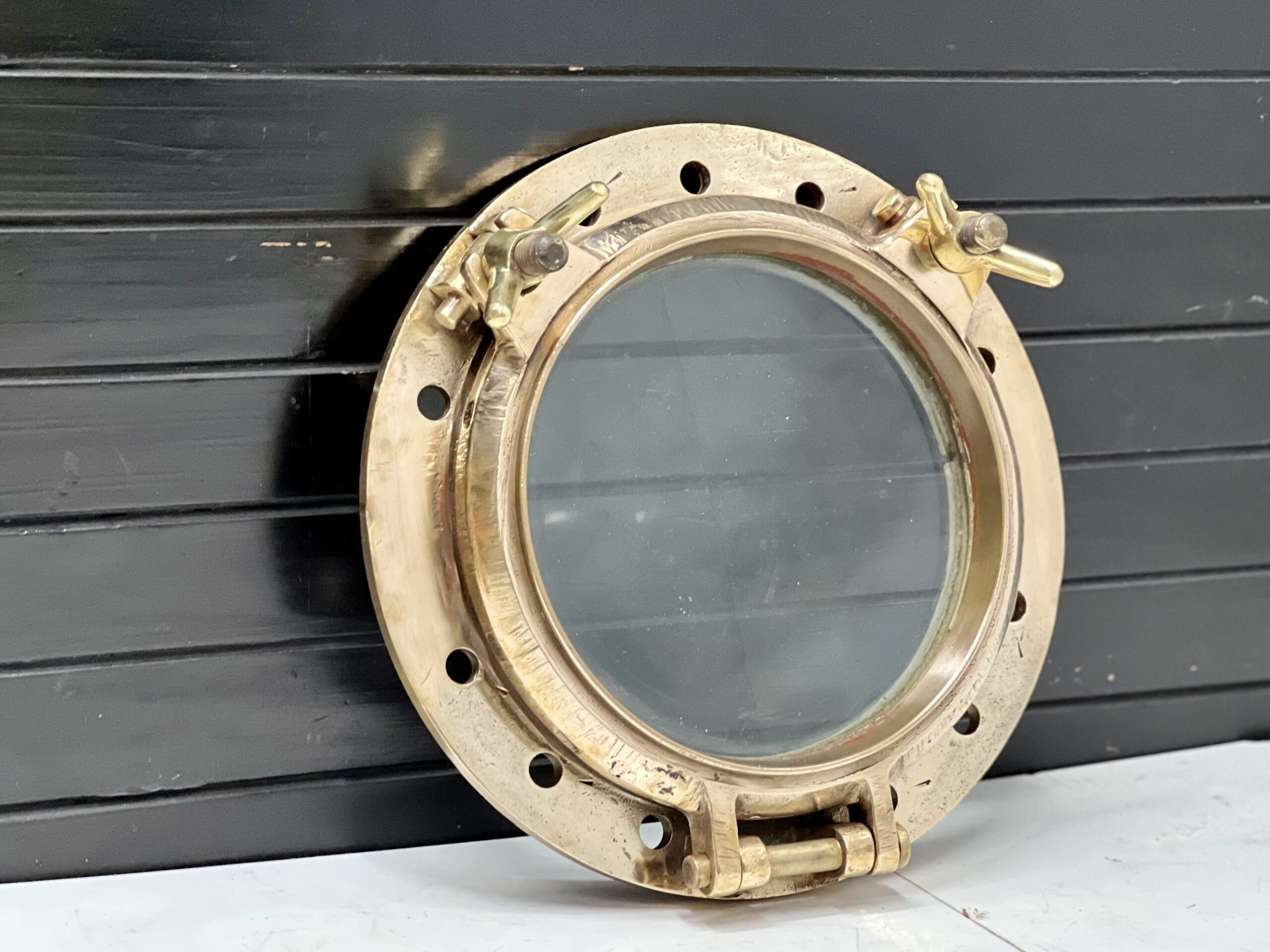 Old Vintage Brass Ship Salvage Heavy Round Porthole Hatch Window with 2 Dogs