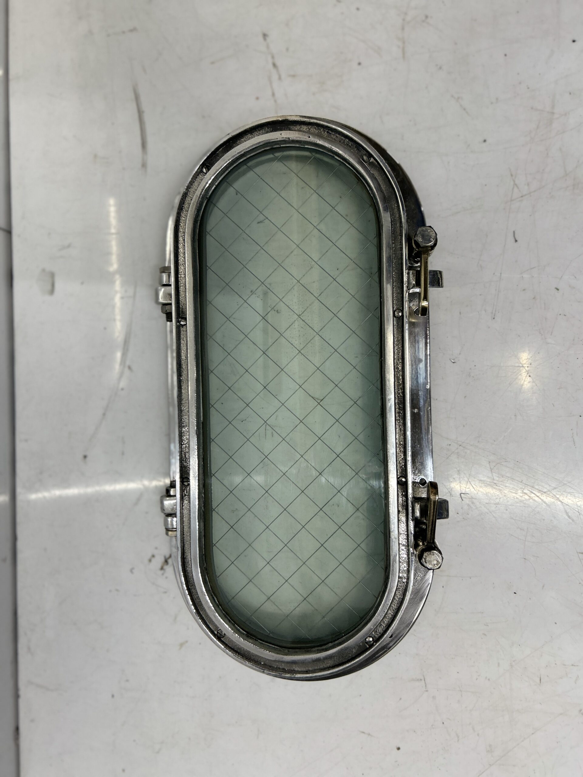 Long Oval Shape Salvaged Ship Maritime Aluminum Porthole Window with 2 Keys