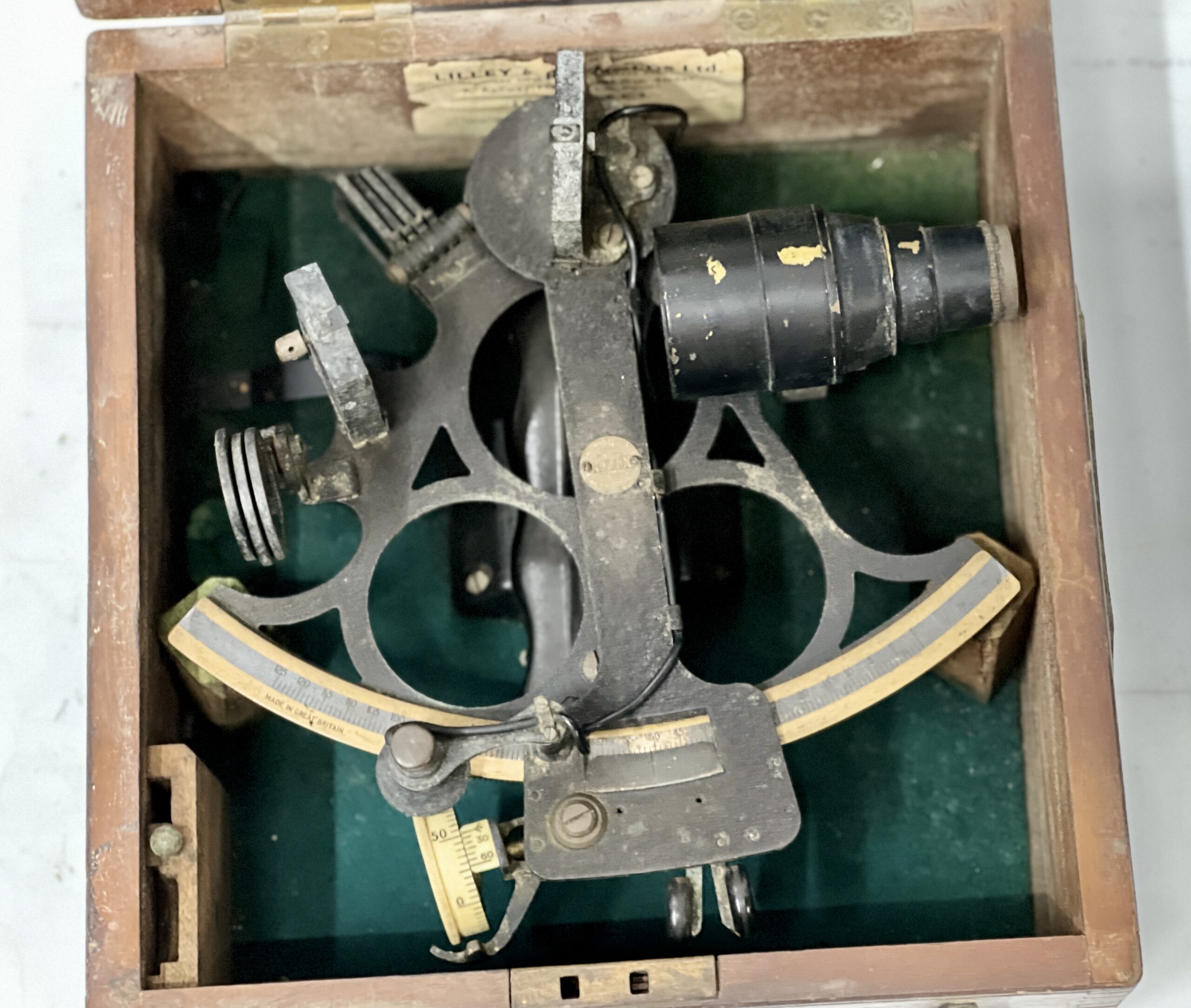 Henry Hughes & Son Ltd. Maritime Antique Old Ship Sextant Instrument – London