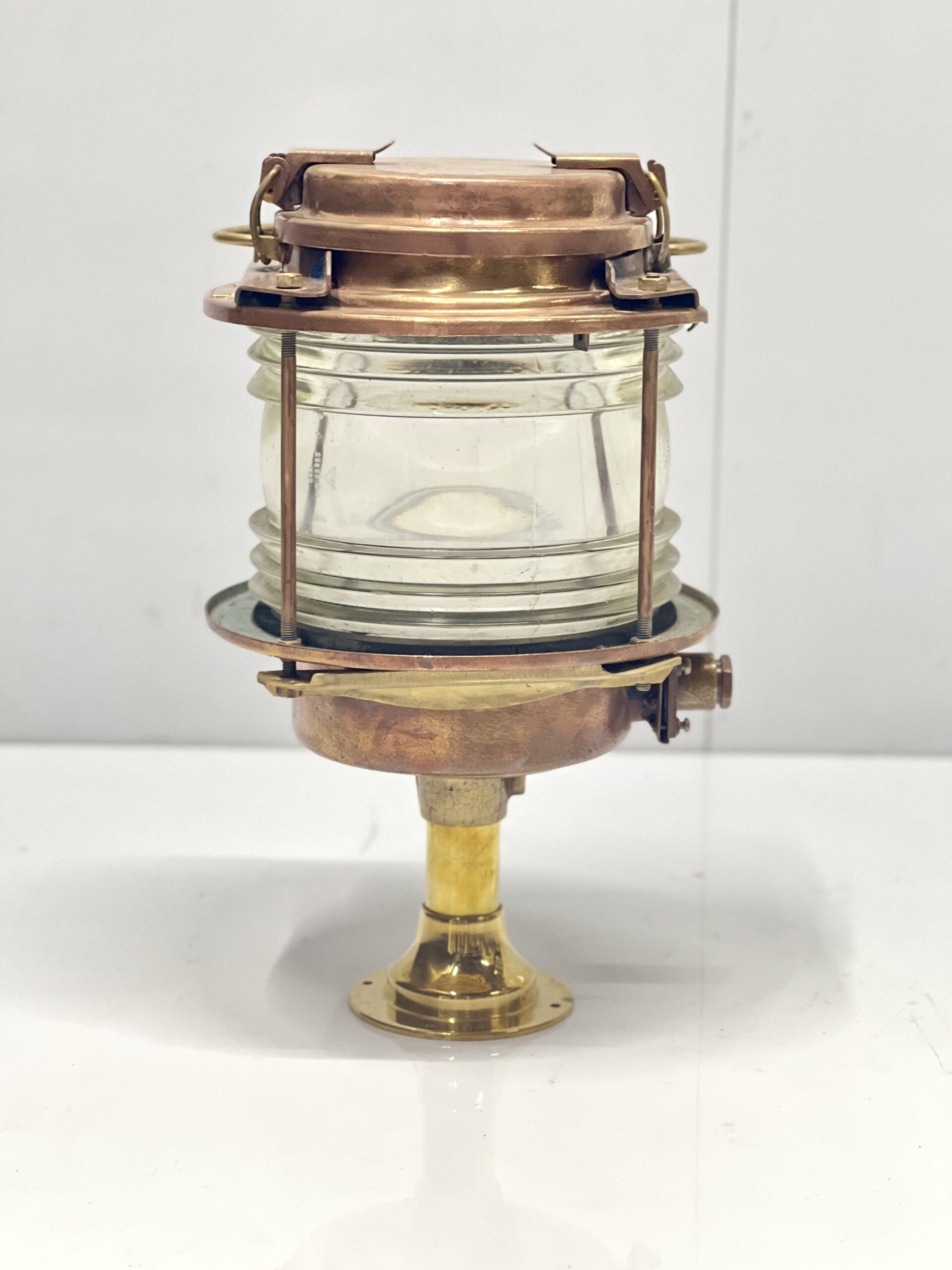 Authentic Retro Style Antique Brass Finish Victorian Old Ship Electric Lamp